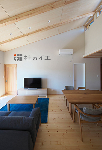杜のイエ