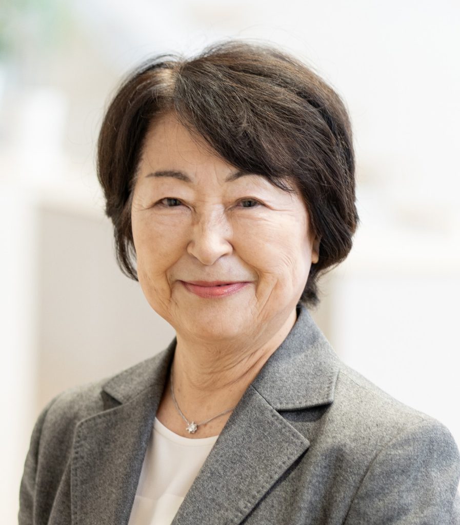 八木　久美子