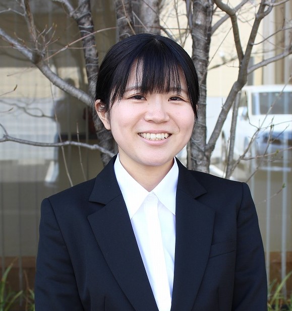 林 優希