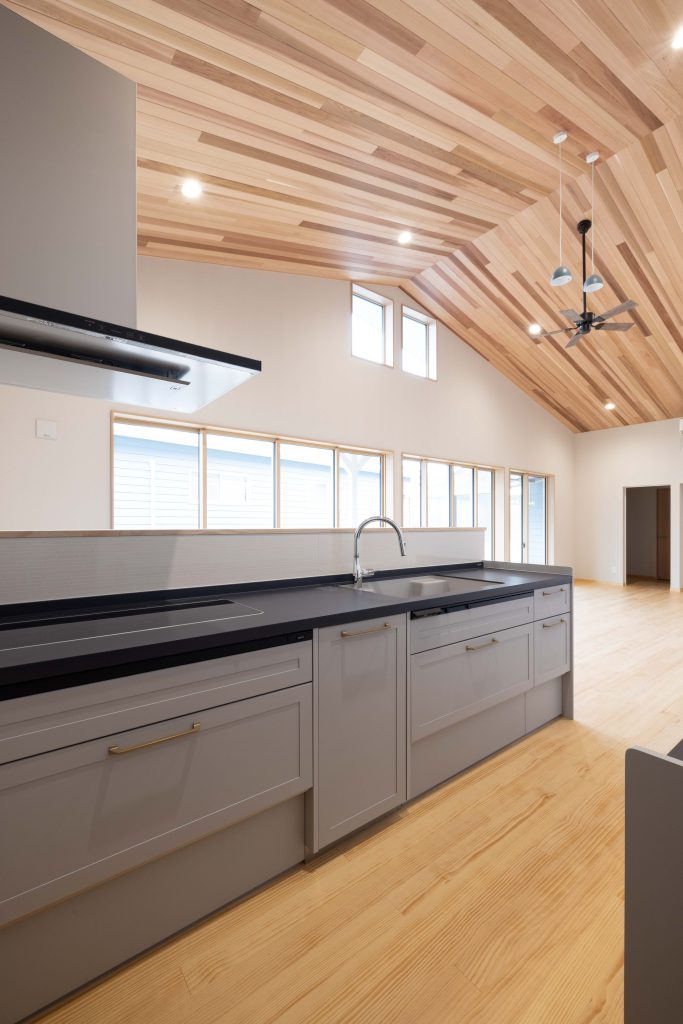 カバードポーチを付けたアメリカンハウス カバードポーチを付けたアメリカンハウス